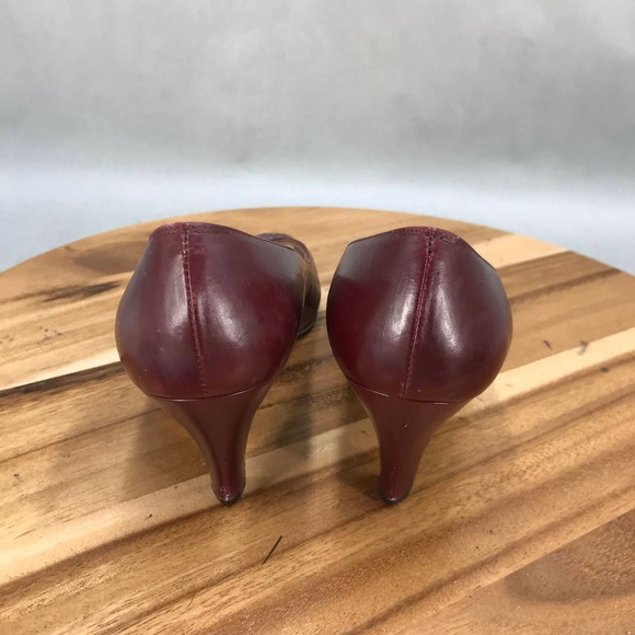 Salvatore Ferragamo Pumps Womens 8.5 N Burgundy Red Leather Peep Toe Heels Shoes - Picture 6 of 10